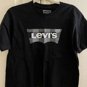 levi’s shirt